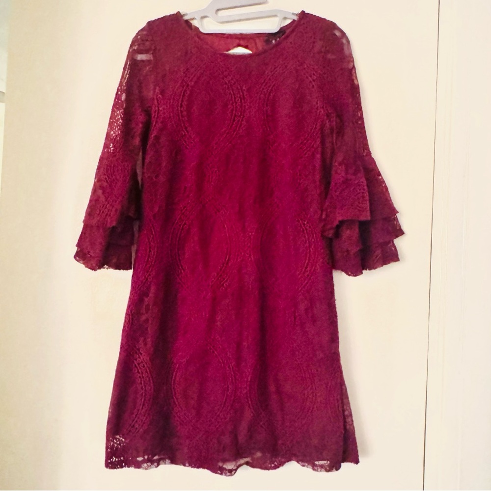 Trixxi Women’s Dress Lace 3/4 Flared Sleeve‎ with Keyhole Purple Plum Size Small